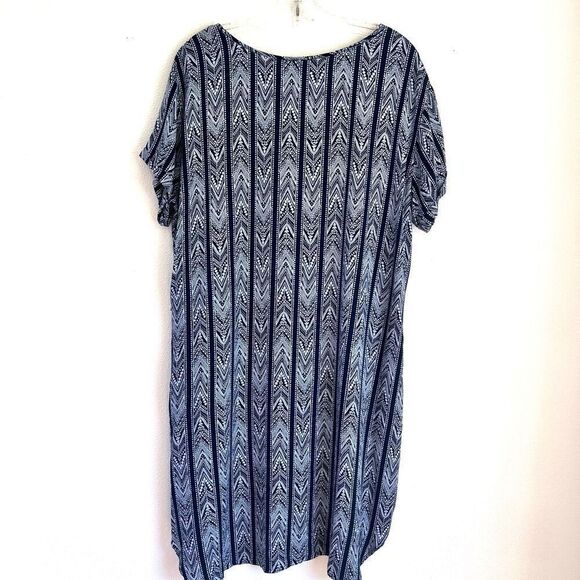 Ariat Nova Dress southwest Print Navy and White Lace up Neck Detail With Feather - Picture 4 of 13